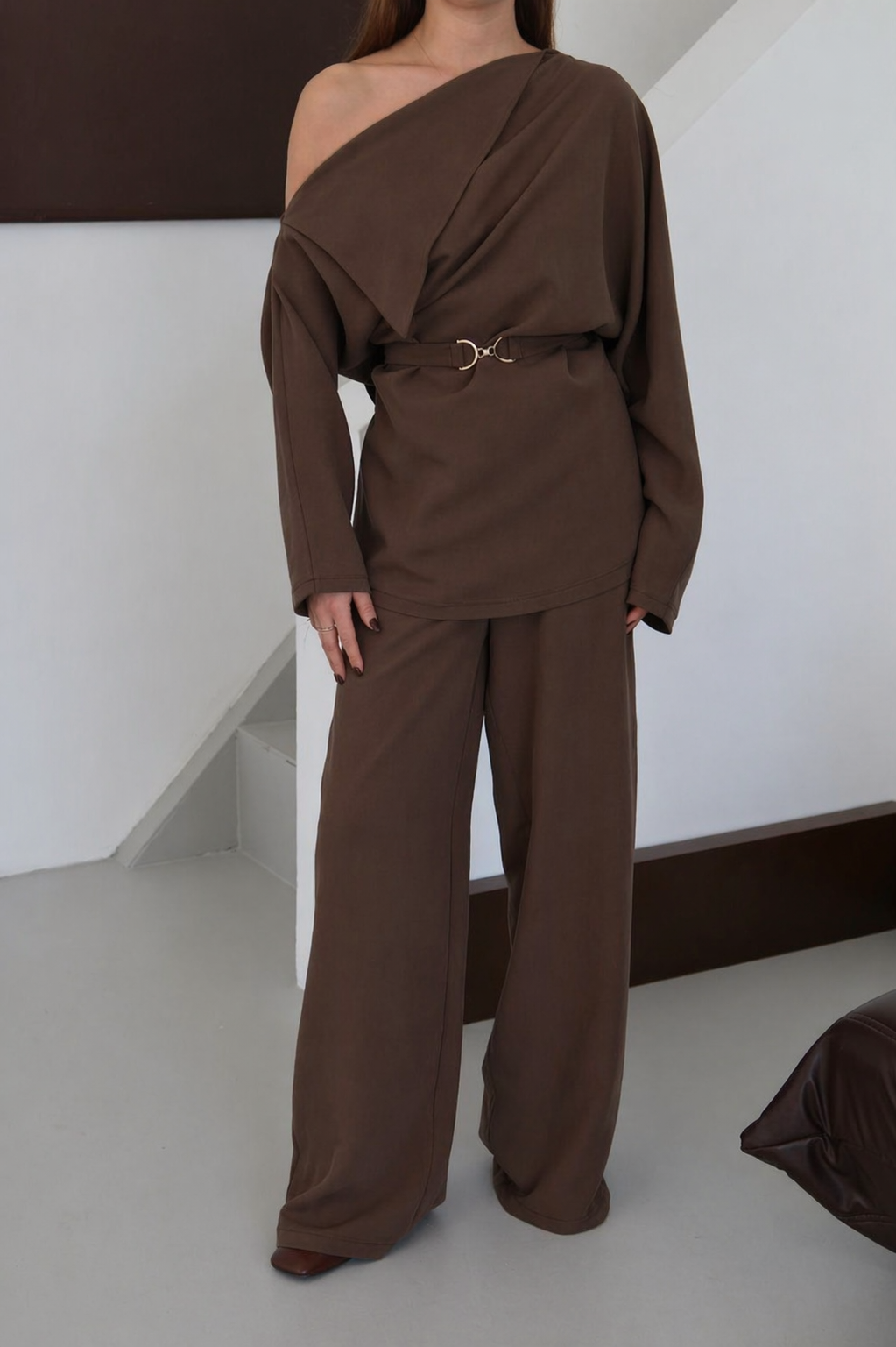 The Asymmetric Muse Set