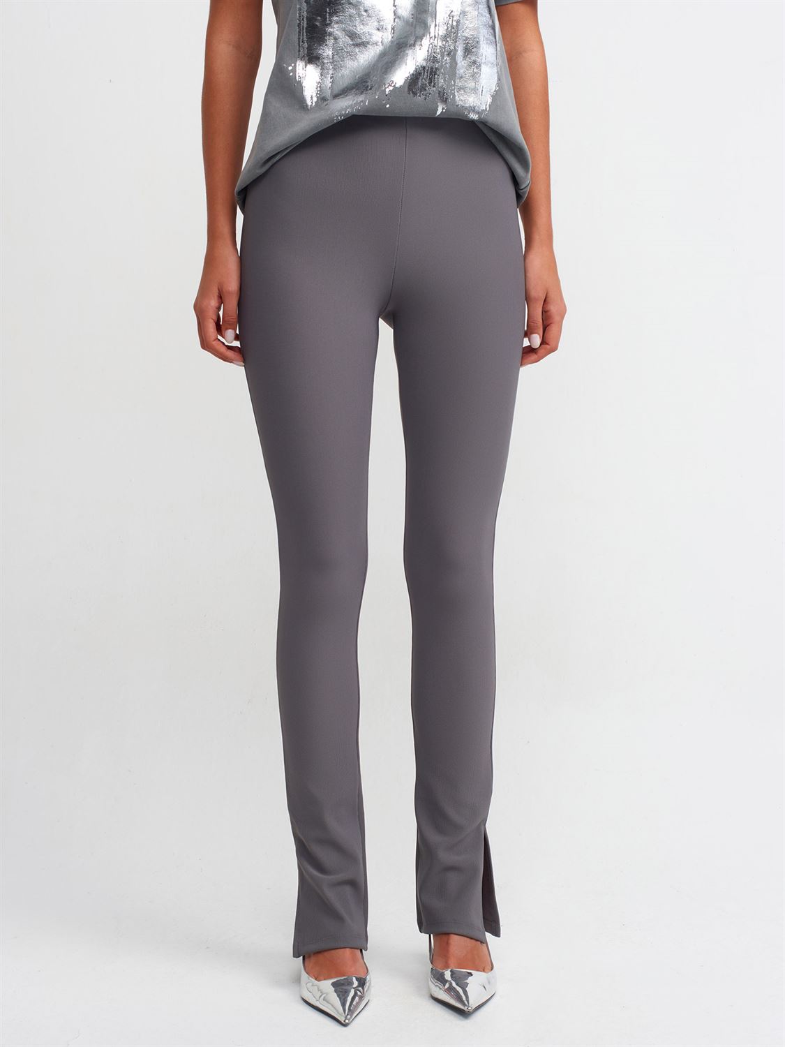Tights with Slit