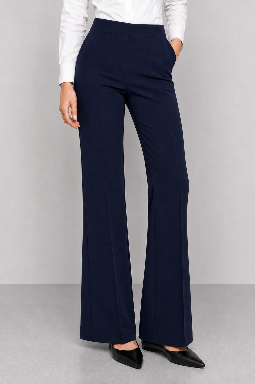 Tailored high-waisted trousers