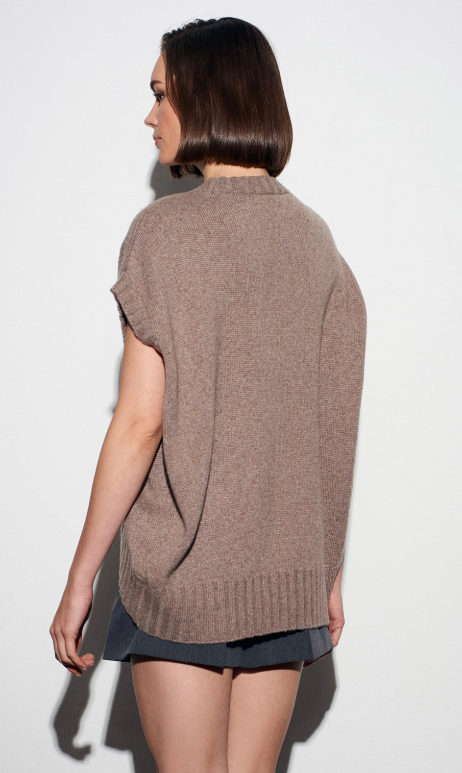 Short sleeve knit