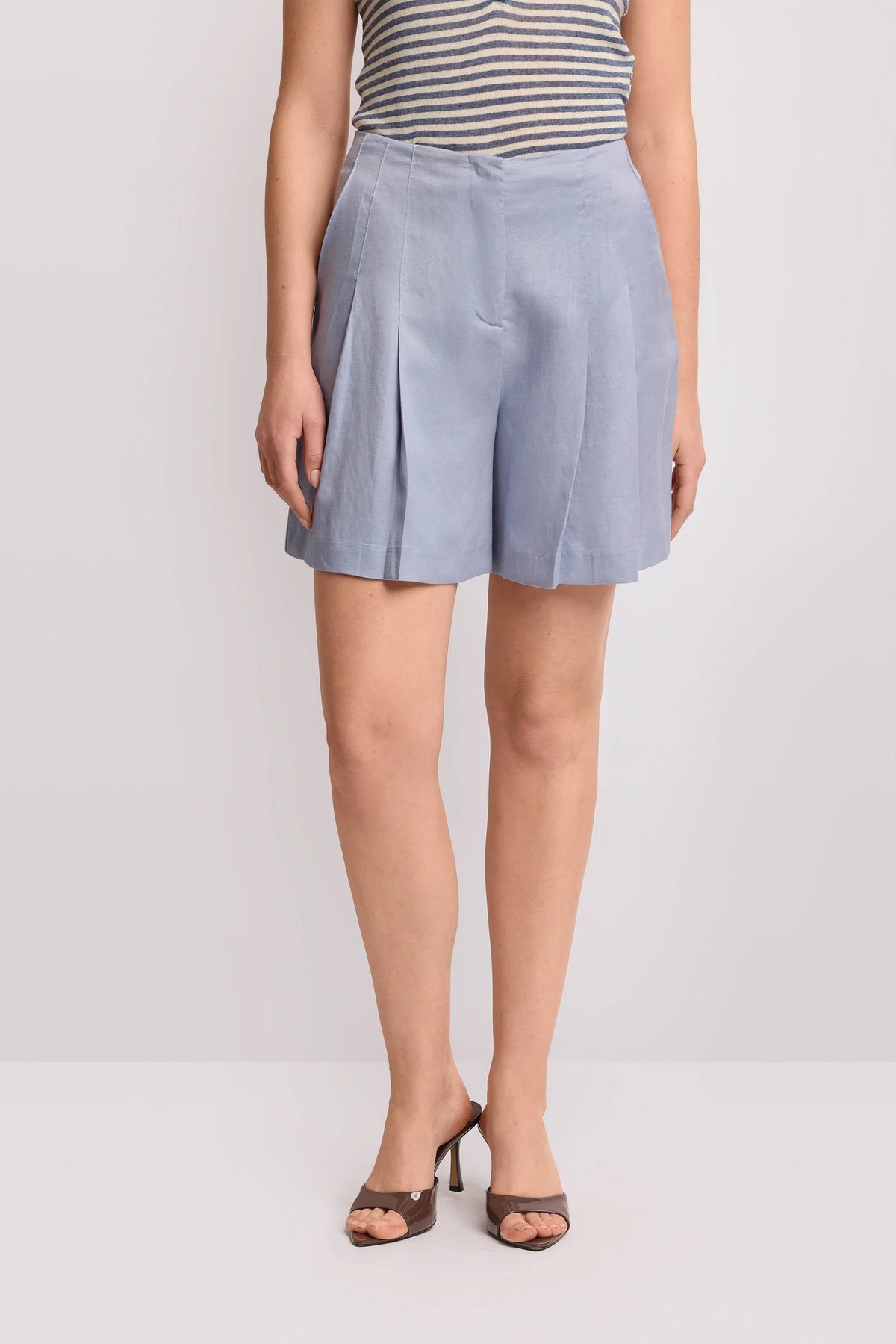 Relaxed fit shorts